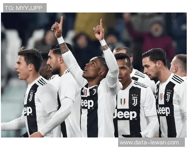 尤文图斯足球队的辉煌历史与未来展望：从传统强队到现代足球的转型之路